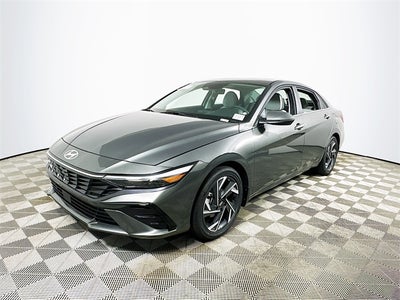 2025 Hyundai ELANTRA Limited