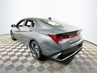 2025 Hyundai ELANTRA Limited