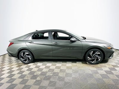 2026 Hyundai ELANTRA Limited