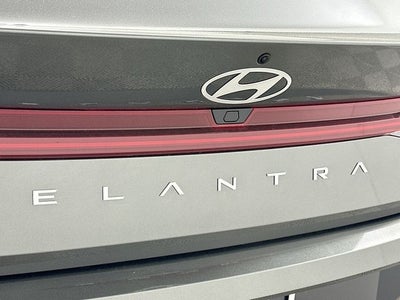 2025 Hyundai ELANTRA SEL Convenience