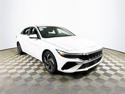 2025 Hyundai ELANTRA SEL Convenience