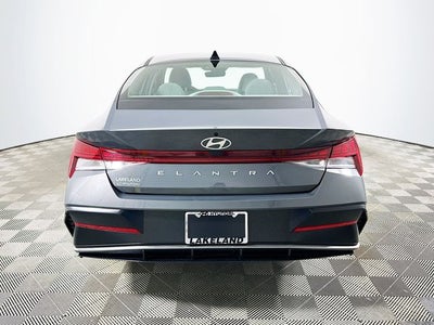 2025 Hyundai ELANTRA SEL Convenience