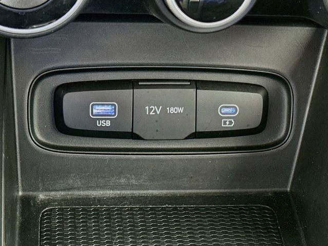 2023 Hyundai VENUE SE
