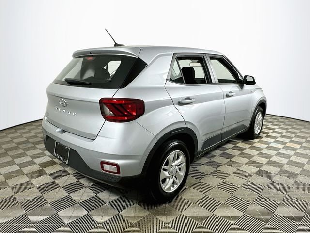 2023 Hyundai VENUE SE