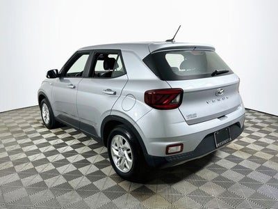 2023 Hyundai VENUE SE