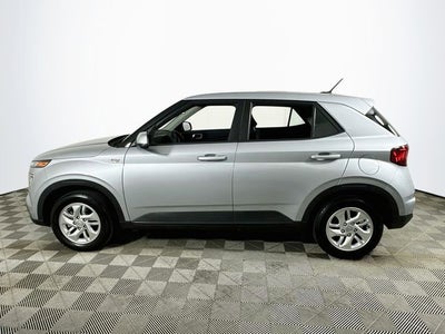 2023 Hyundai VENUE SE