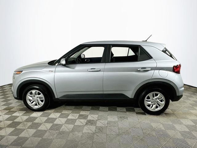 2023 Hyundai VENUE SE