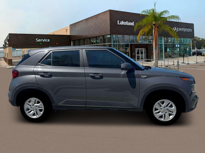 2026 Hyundai VENUE SE