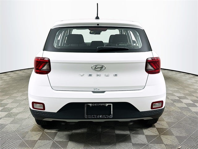 2026 Hyundai VENUE SE