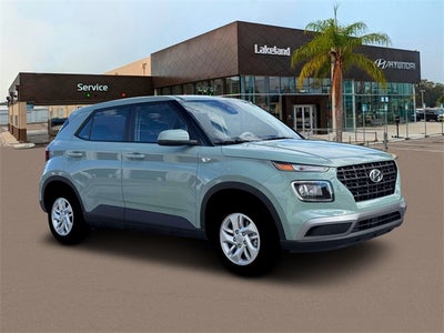 2026 Hyundai VENUE SE