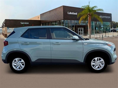 2026 Hyundai VENUE SE