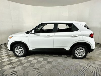 2026 Hyundai VENUE SE