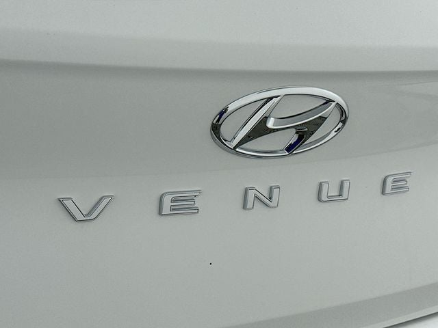 2026 Hyundai VENUE SE