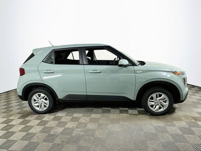 2026 Hyundai VENUE SE