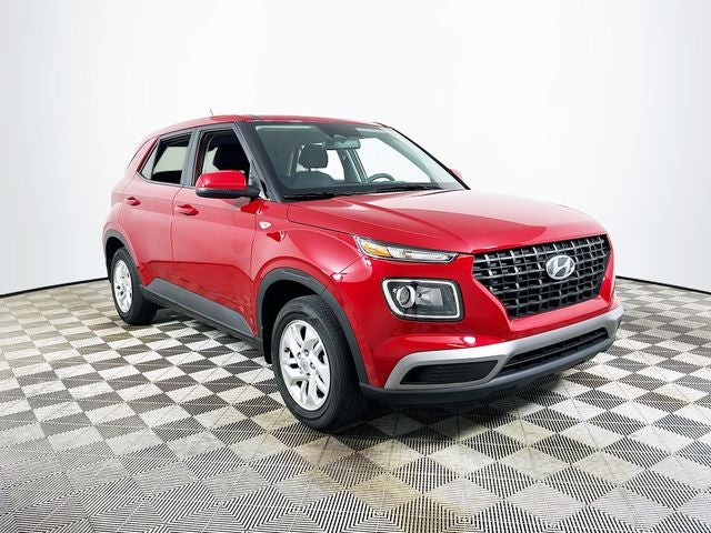 2023 Hyundai VENUE SE