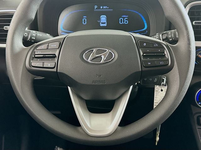 2023 Hyundai VENUE SE