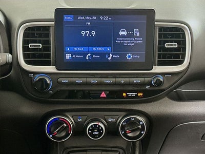 2023 Hyundai VENUE SE