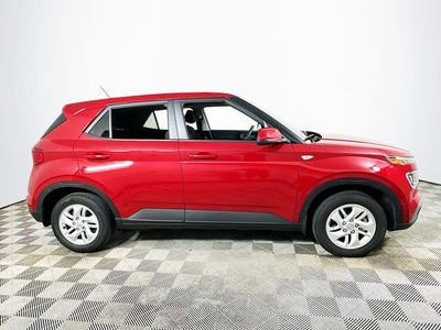 2023 Hyundai VENUE SE