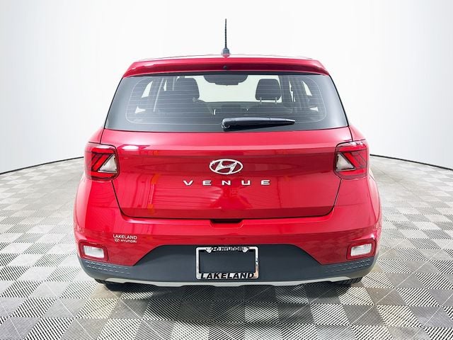 2023 Hyundai VENUE SE