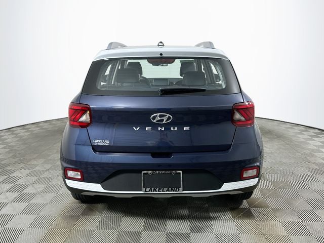 2026 Hyundai VENUE SEL W/Two-Tone Roof