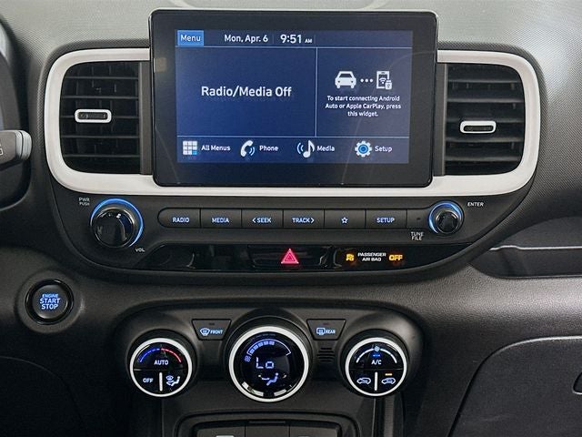 2026 Hyundai VENUE SEL W/Two-Tone Roof