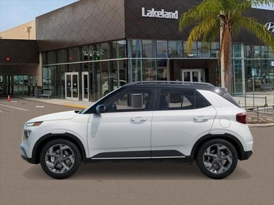 2026 Hyundai VENUE SEL W/Two-Tone Roof