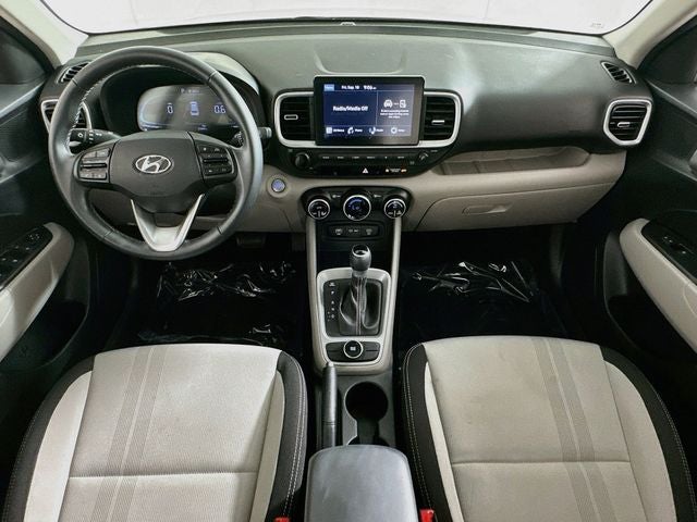 2024 Hyundai VENUE SEL