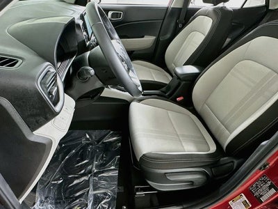 2024 Hyundai VENUE SEL