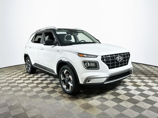 2026 Hyundai VENUE SEL W/Two-Tone Roof