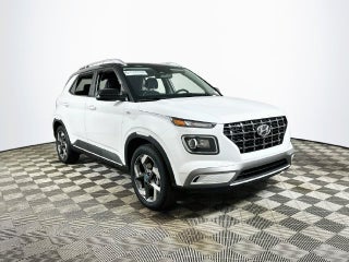 2026 Hyundai VENUE SEL W/Two-Tone Roof
