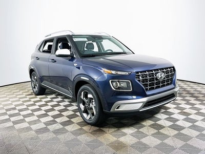 2026 Hyundai VENUE SEL W/Two-Tone Roof