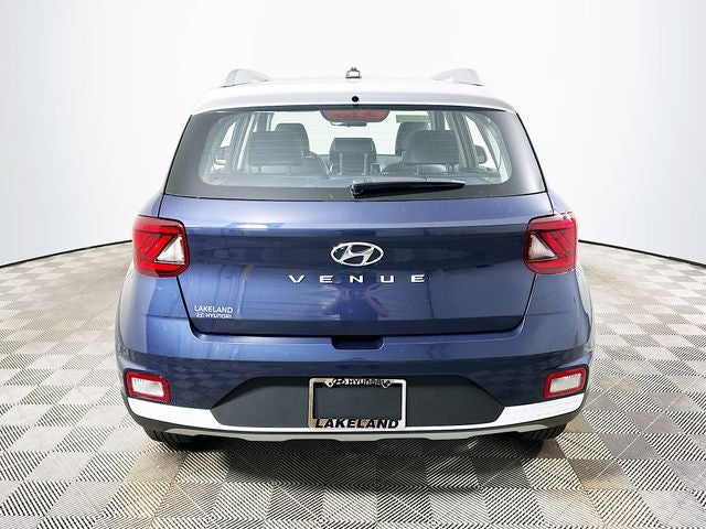 2026 Hyundai VENUE SEL W/Two-Tone Roof