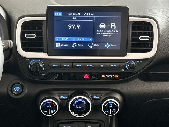 2026 Hyundai VENUE SEL W/Two-Tone Roof