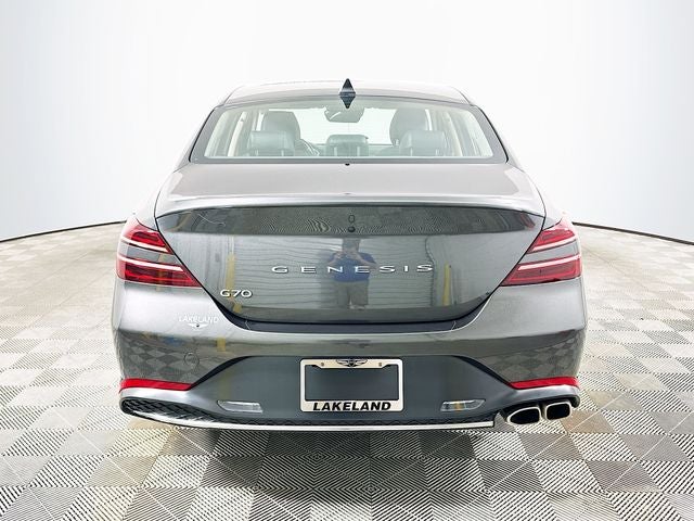 2023 Genesis G70 2.0T