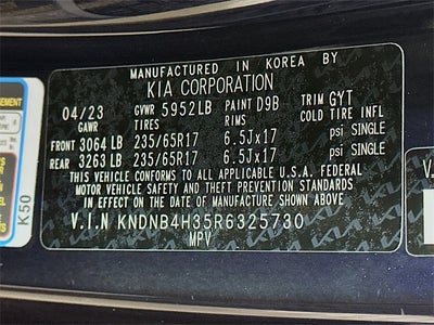 2024 Kia Carnival LX