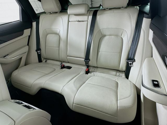 2023 Jaguar F-PACE P250 S