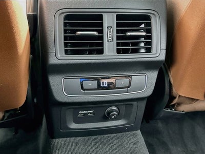 2024 Audi Q5 45 S line Premium quattro
