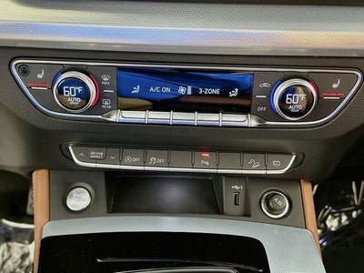 2024 Audi Q5 45 S line Premium quattro
