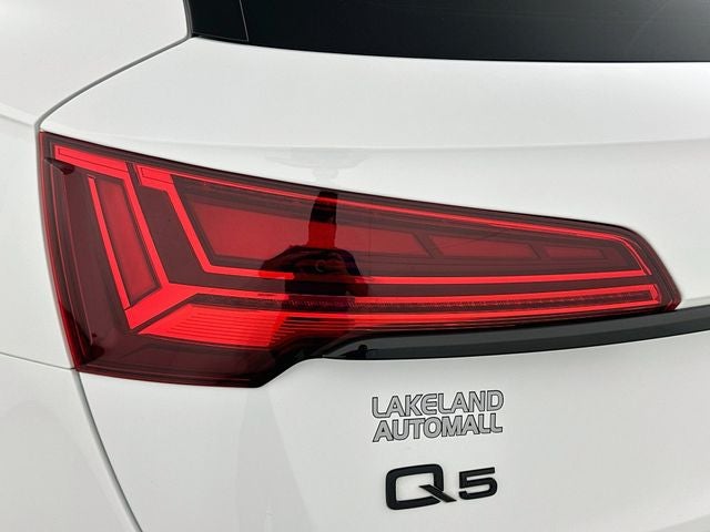 2024 Audi Q5 45 S line Premium quattro
