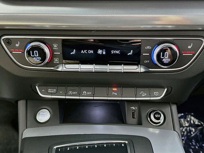 2020 Audi Q5 45 Premium Plus quattro