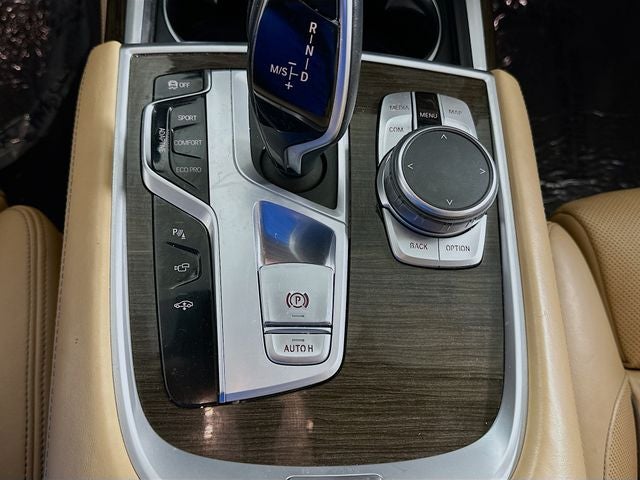 2020 BMW 7 Series 740i